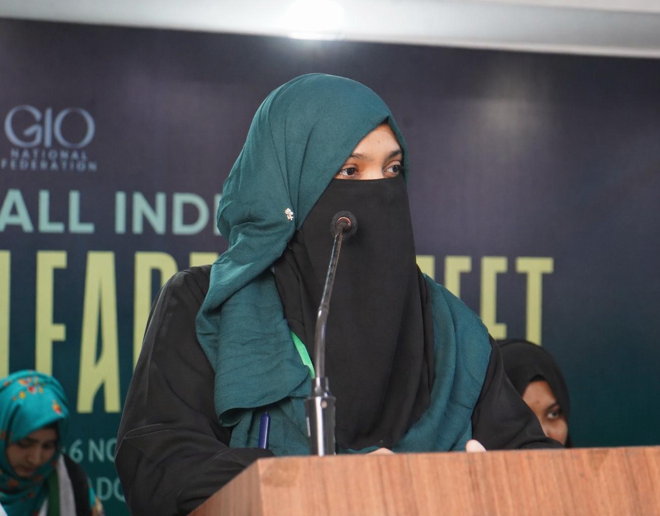 Anamtha Ahmed 